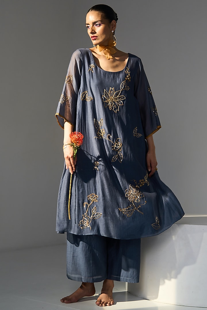 Blue Chanderi Silk Hand Embroidered Kurta Set by Sarang Kaur at Pernia's Pop Up Shop